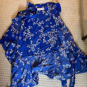 Long skirt, blue with flowers, US 4